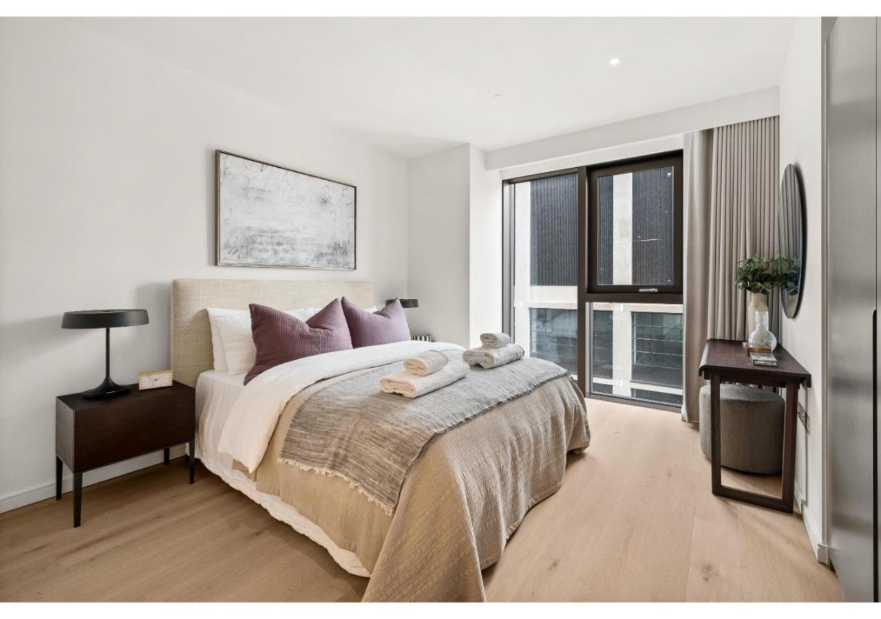 Elegant And Modern Apartments In Canary Wharf Right Next To Thames London Exterior foto