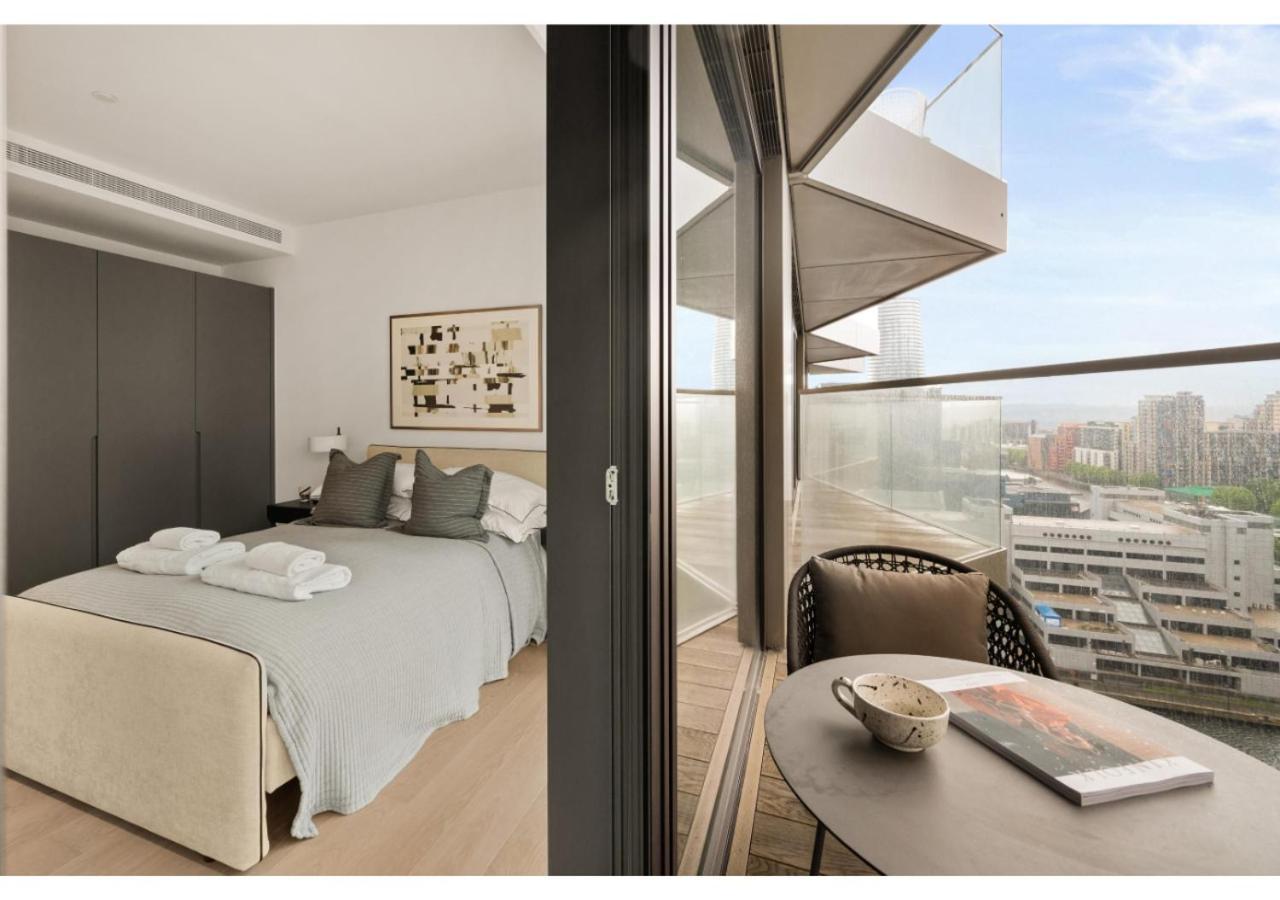 Elegant And Modern Apartments In Canary Wharf Right Next To Thames London Exterior foto