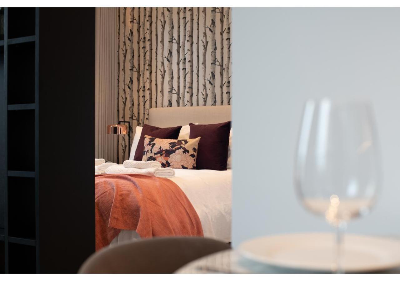 Elegant And Modern Apartments In Canary Wharf Right Next To Thames London Exterior foto
