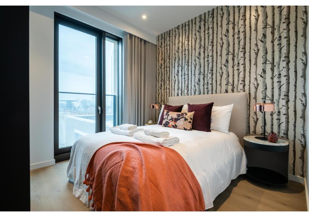 Elegant And Modern Apartments In Canary Wharf Right Next To Thames London Exterior foto